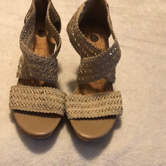 Jordan Shoes Nwt Jordan Natural Open Toe Croquet Strappy Corkscrew